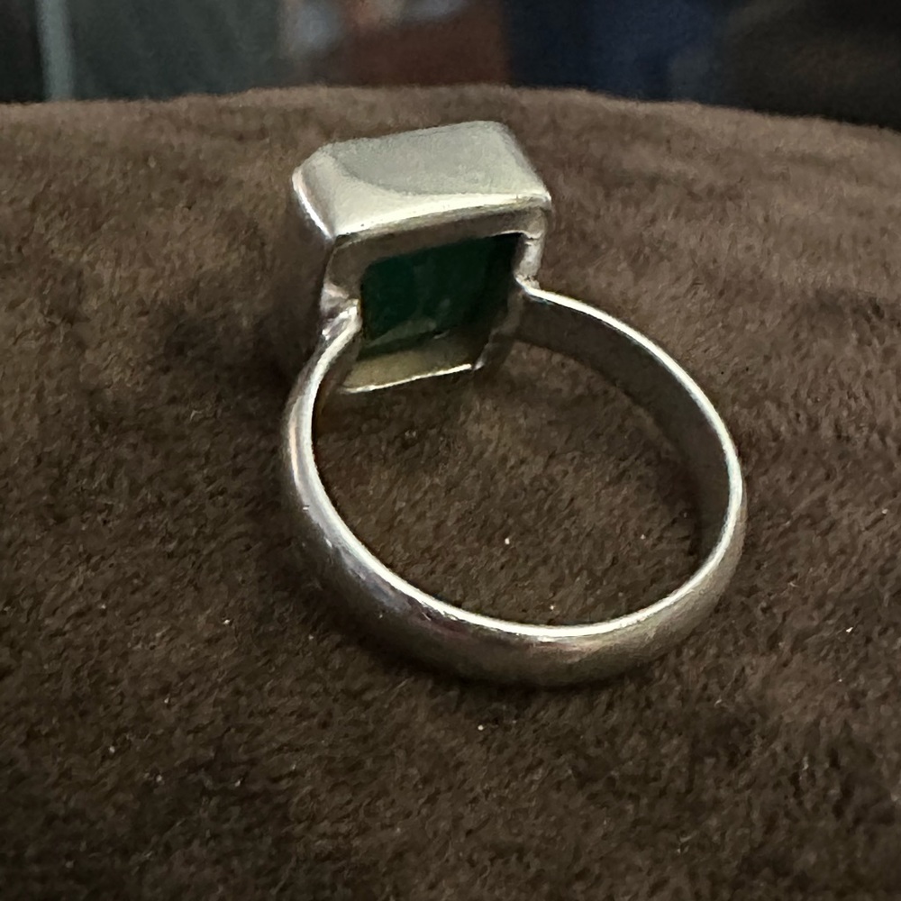 Emerald and sterling ring - Picture 4 of 4